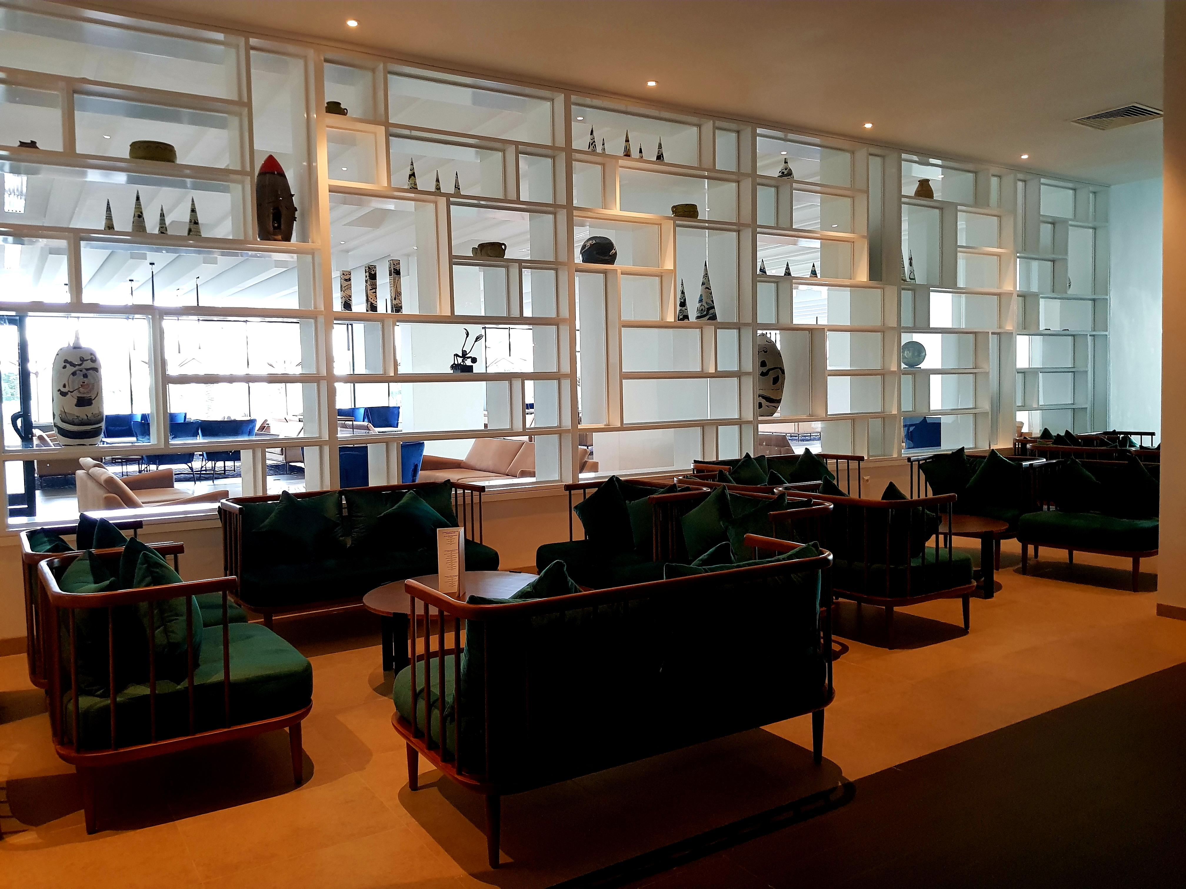 Les Orangers Garden Villas And Bungalows Ultra All Inclusive Hammamet Dış mekan fotoğraf The lounge at the airport