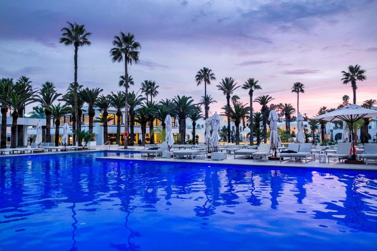 Les Orangers Garden Villas And Bungalows Ultra All Inclusive Hammamet Dış mekan fotoğraf The swimming pool at the hotel